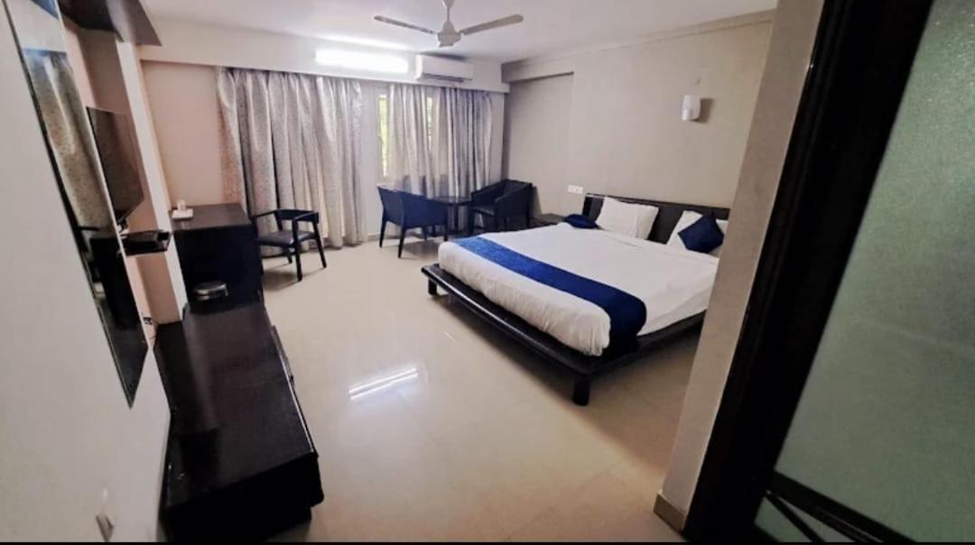 Aec Residency Hotel Alappuzha Eksteriør billede