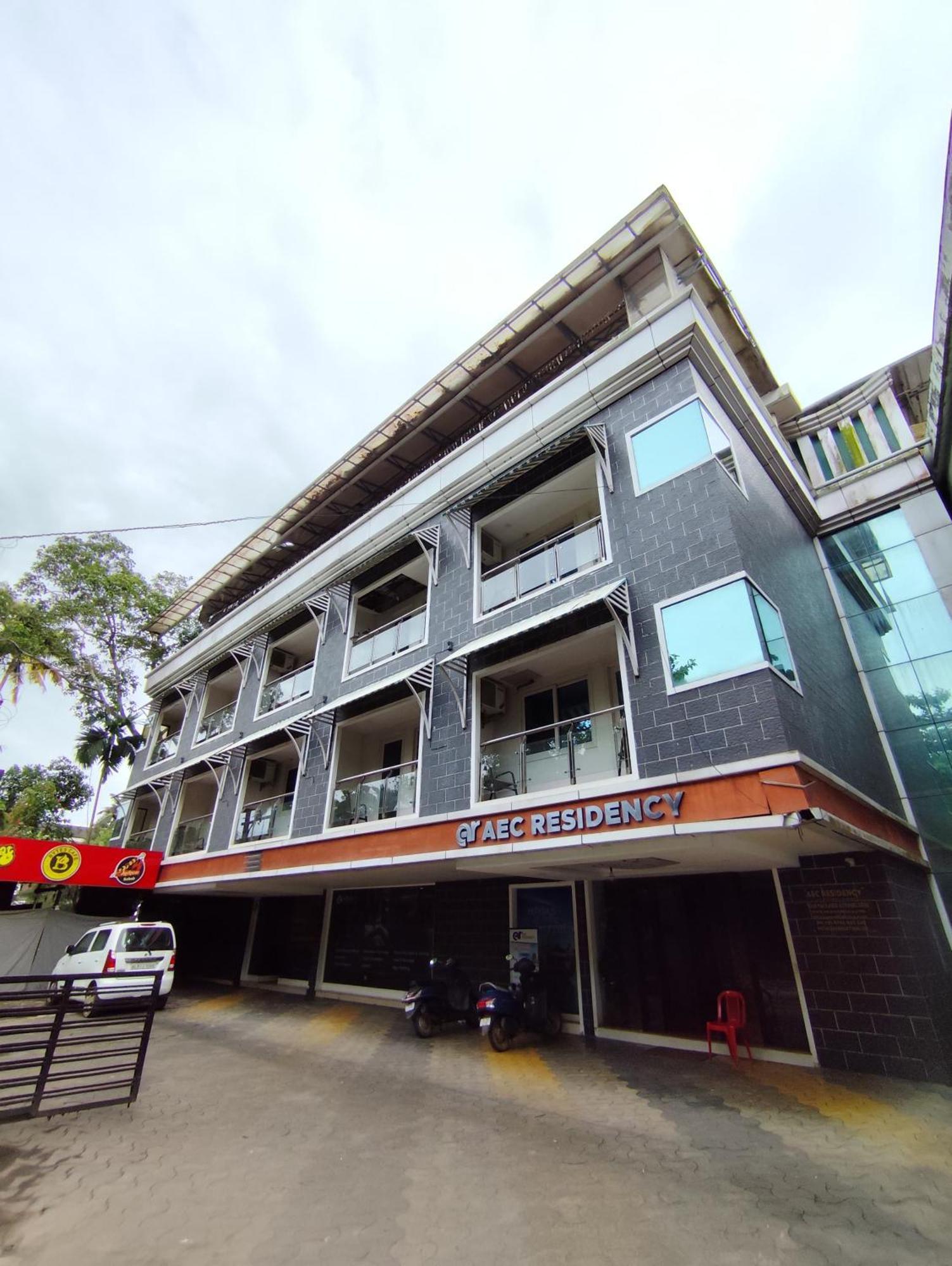 Aec Residency Hotel Alappuzha Eksteriør billede