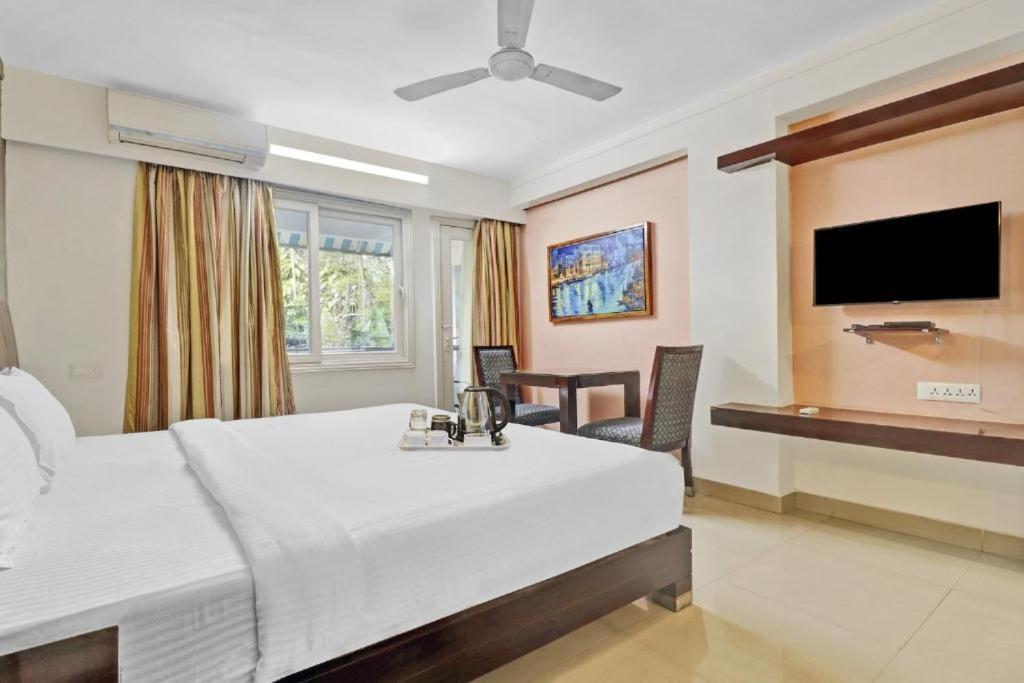 Aec Residency Hotel Alappuzha Eksteriør billede