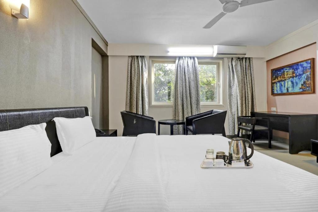 Aec Residency Hotel Alappuzha Eksteriør billede